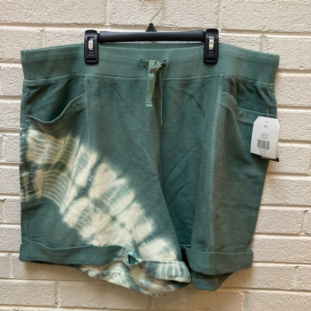 NWT Women’s XXL Wonderly Studio shorts